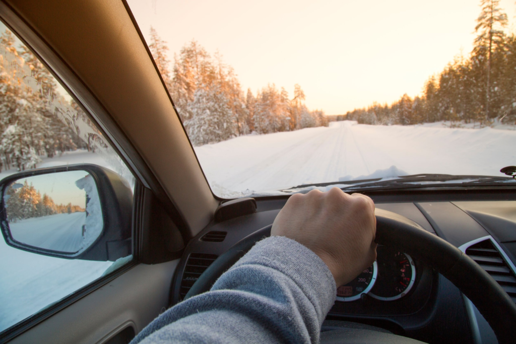 Best Snow Vehicles: Cars and SUVs for Road Trips in the Winter! - Techzle Best snow vehicles